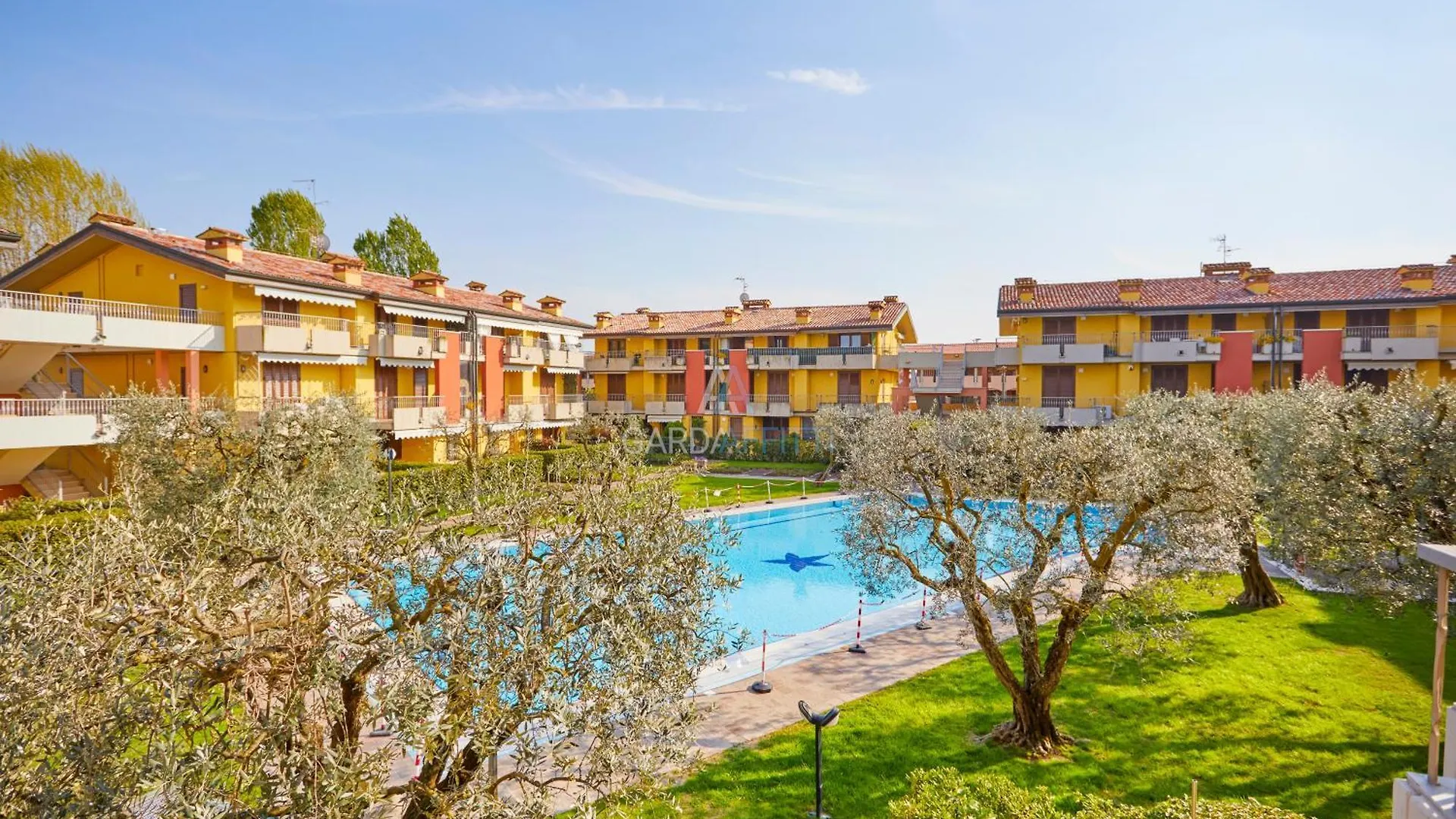 Los Angeles Apt - Terrazza E Relax A 250M Dal Lago Σιρμιόνε 0*,